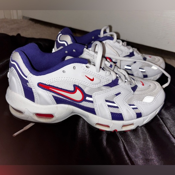 SOLD - Nike Air Max 96 ll Women’s Sneakers - White, Red, & Indigo - Size 7 - Picture 8 of 11